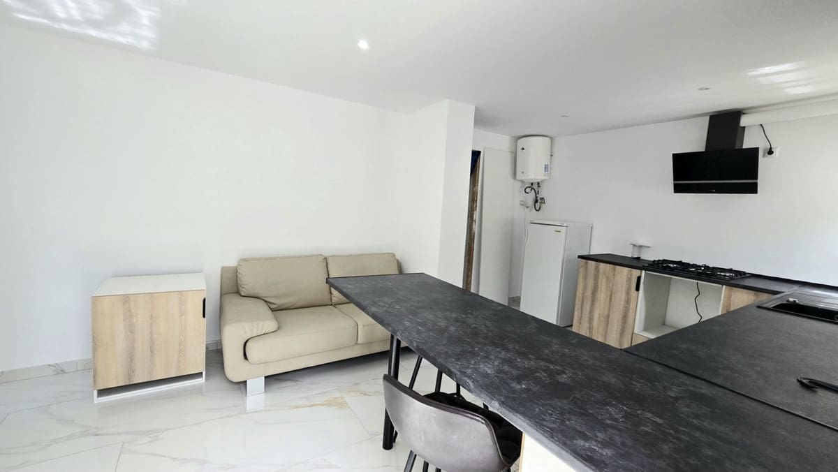 8 Zimmer Villa zu verkaufen in Riviera del Sol mit Pool Garage - 1.750.000 € (Ref: 9714107)