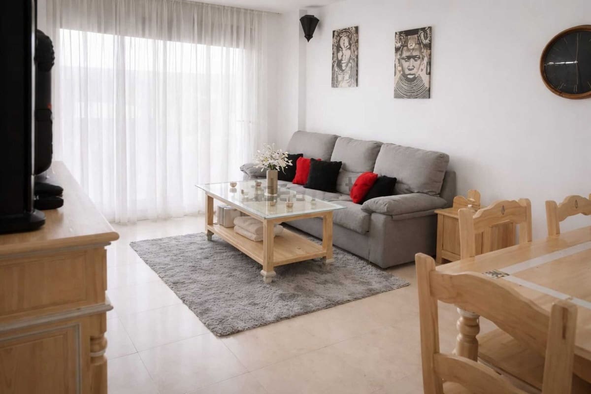 2 bedroom Penthouse for sale in Casares with pool garage - € 317,000 (Ref: 9714148)
