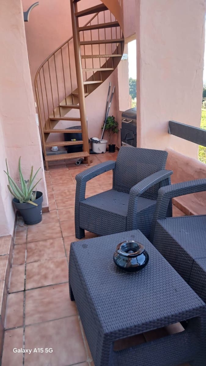 2 bedroom Penthouse for sale in Casares with pool garage - € 317,000 (Ref: 9714148)