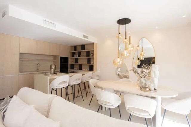 4 Zimmer Penthouse zu verkaufen in Nueva Andalucia, Marbella mit Pool Garage - 1.195.000 € (Ref: 9714149)