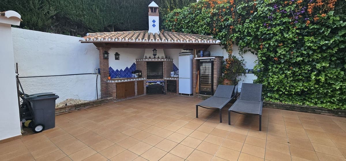 3 camera da letto Villa in vendita in Alhaurin de la Torre con piscina garage - 825.000 € (Rif: 9716579)