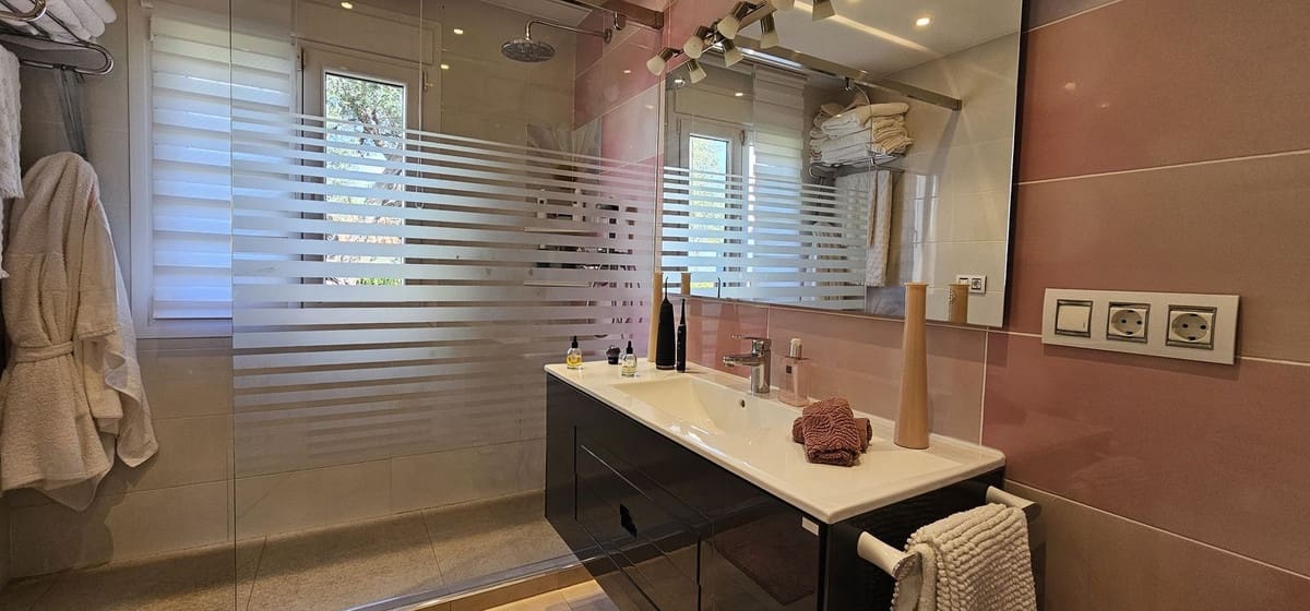 3 camera da letto Villa in vendita in Alhaurin de la Torre con piscina garage - 825.000 € (Rif: 9716579)