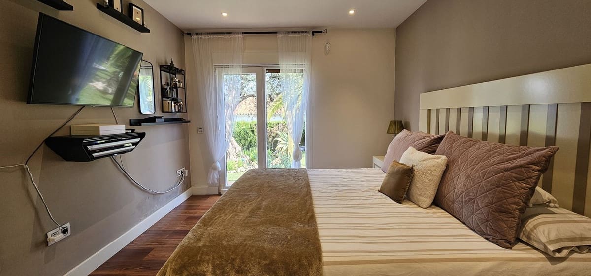 3 camera da letto Villa in vendita in Alhaurin de la Torre con piscina garage - 825.000 € (Rif: 9716579)