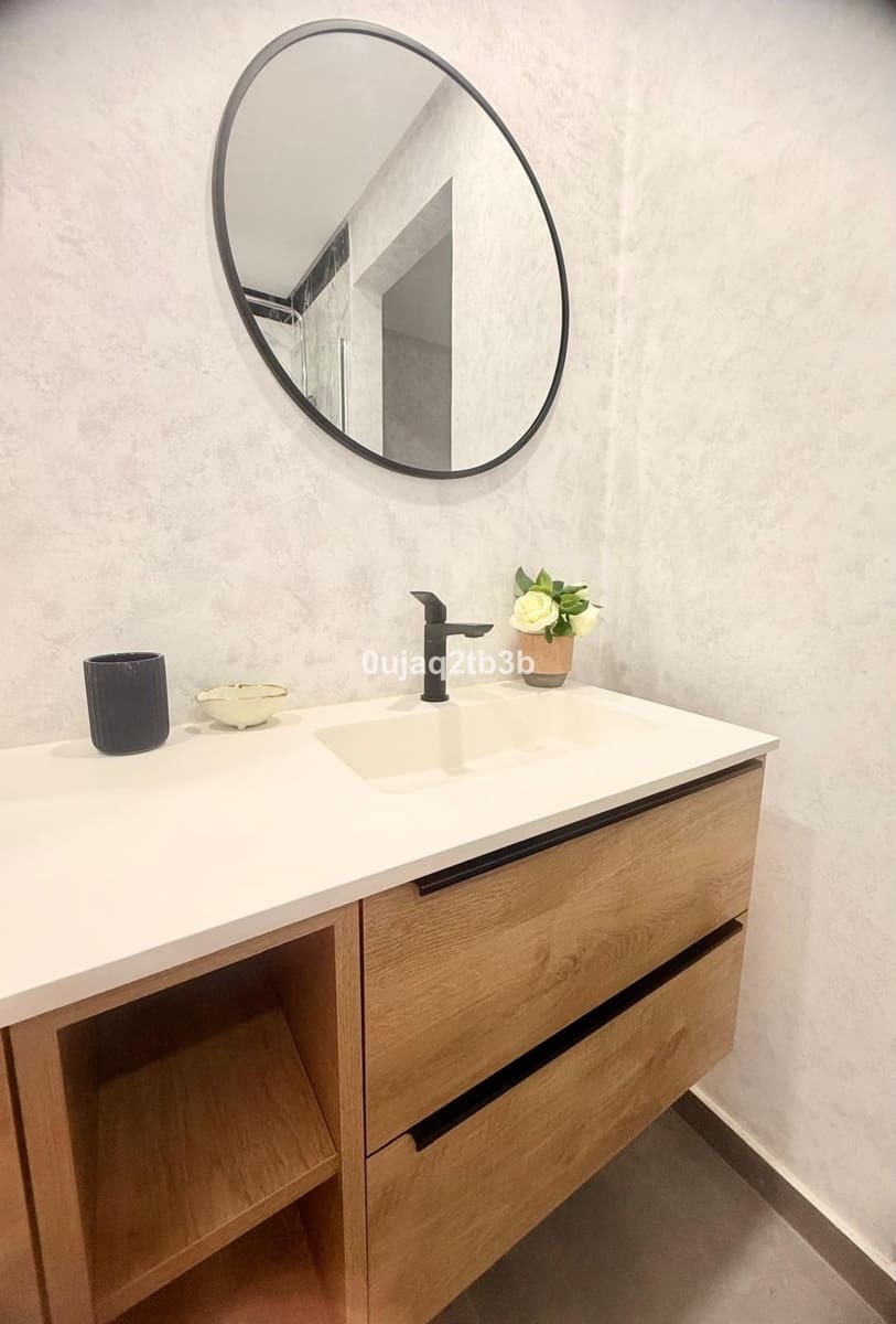 Apartamento de 2 habitaciones en Golden Mile en venta con piscina - 475.000 € (Ref: 9716580)