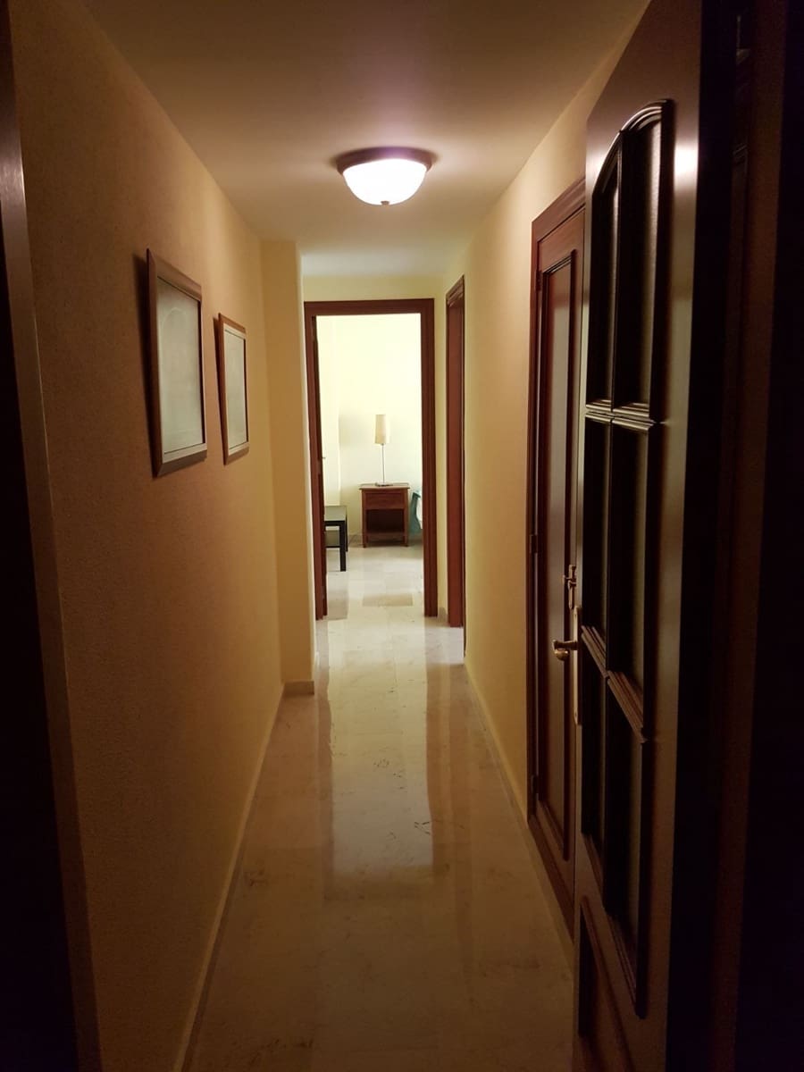 2 quarto Apartamento para venda em Fuengirola com piscina - 410 000 € (Ref: 9716582)