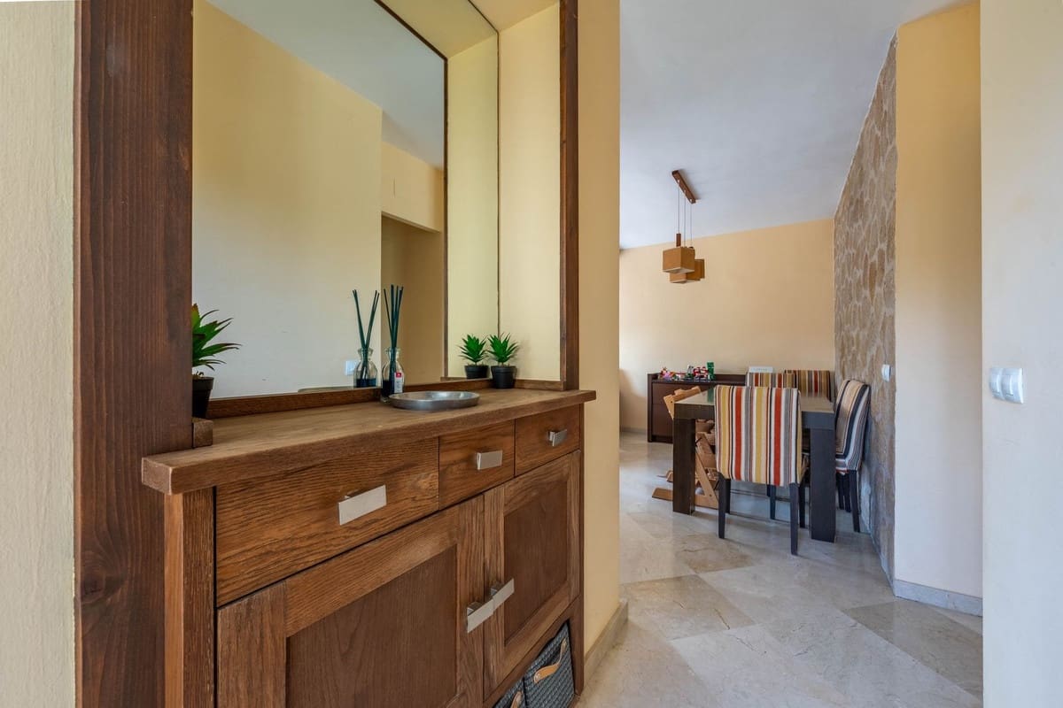 2 camera da letto Appartamento in vendita in Aloha Golf con piscina garage - 419.000 € (Rif: 9716583)