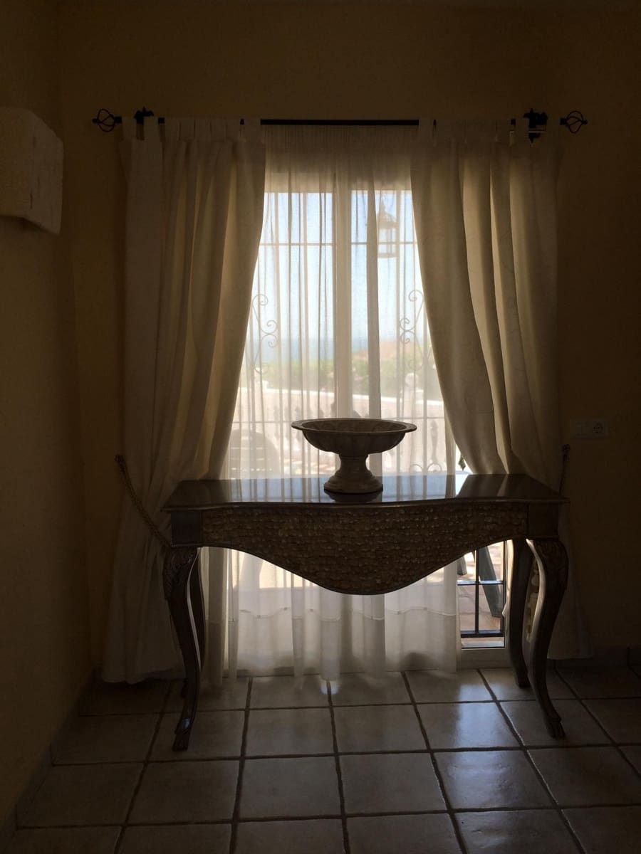 4 Zimmer Villa zu verkaufen in Riviera del Sol mit Pool Garage - 795.000 € (Ref: 9716585)