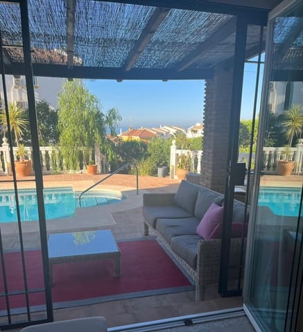 4 Zimmer Villa zu verkaufen in Riviera del Sol, Mijas mit Pool Garage - 795.000 € (Ref: 9716585)