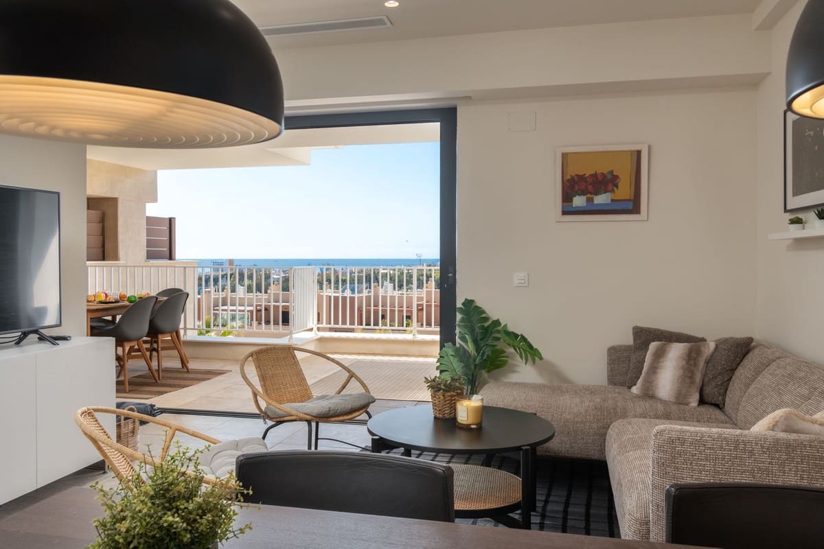 2 chambre Appartement à vendre à La Cala de Mijas avec piscine - 689 000 € (Ref: 9716588)