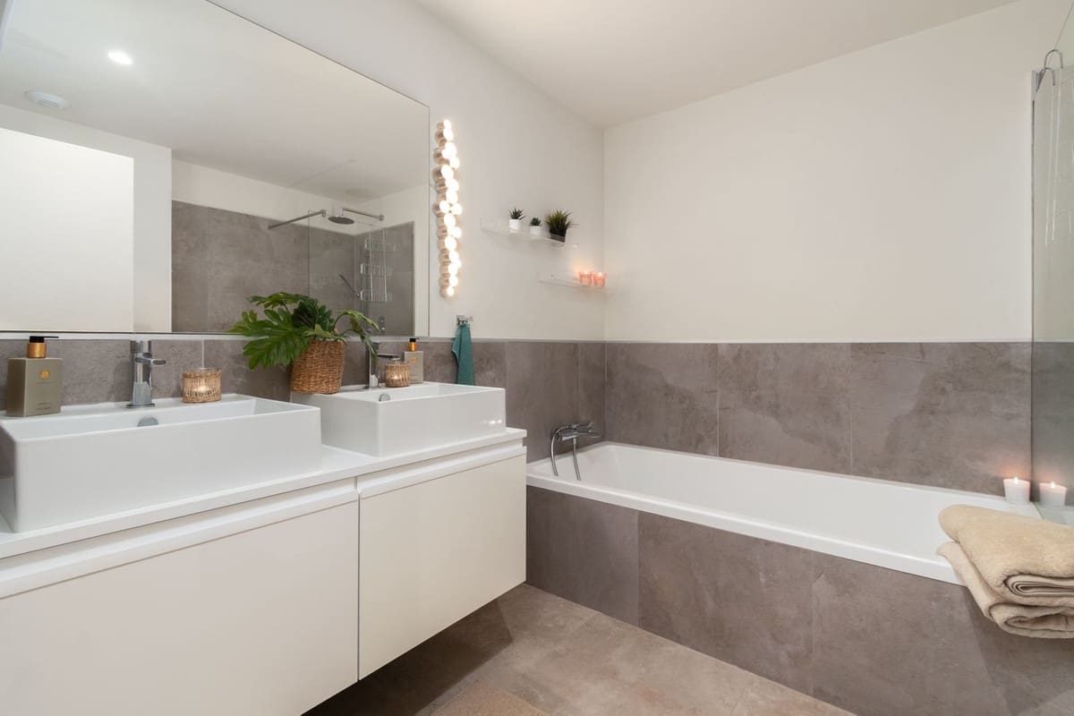 2 chambre Appartement à vendre à La Cala de Mijas avec piscine - 689 000 € (Ref: 9716588)