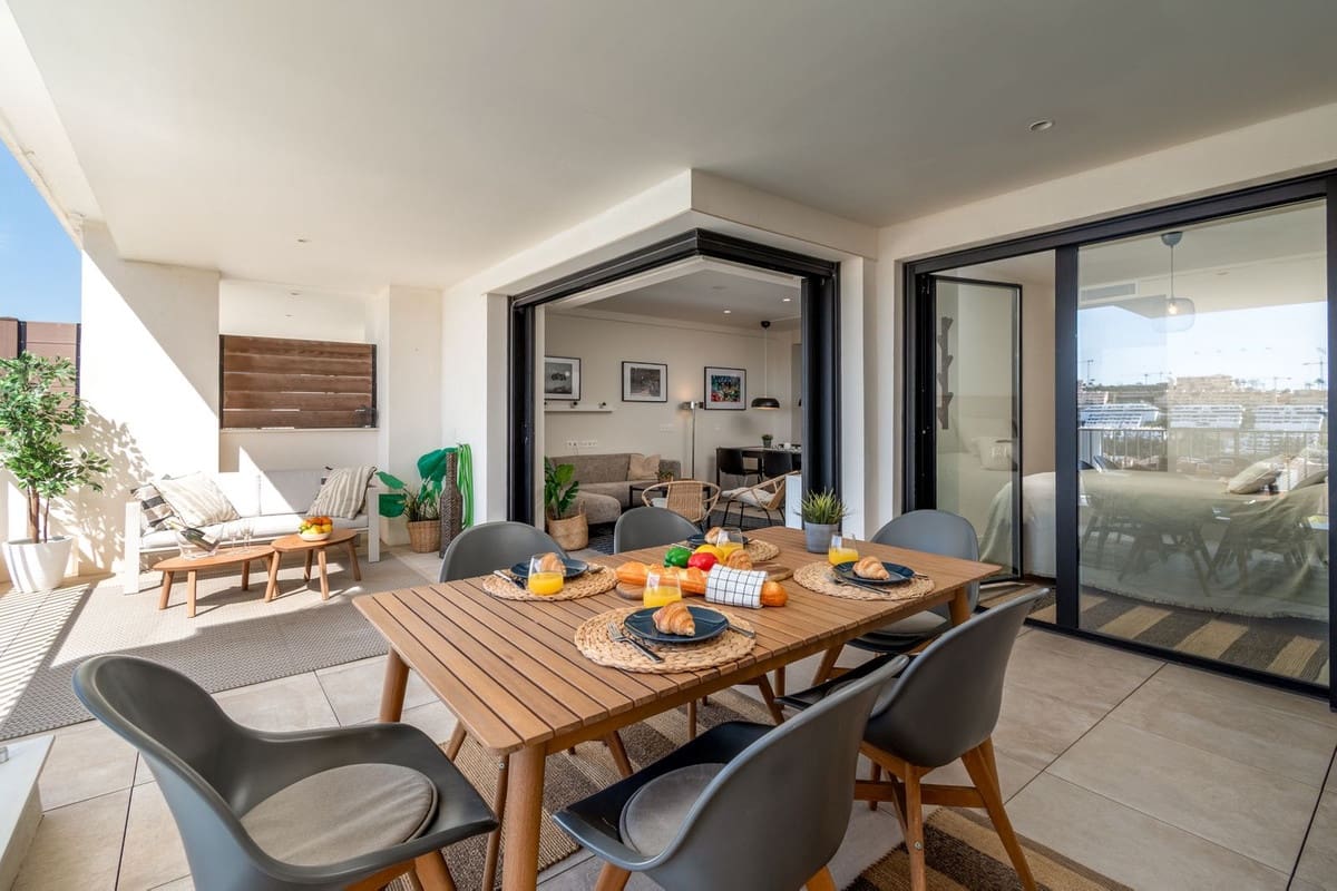 2 chambre Appartement à vendre à La Cala de Mijas avec piscine - 689 000 € (Ref: 9716588)