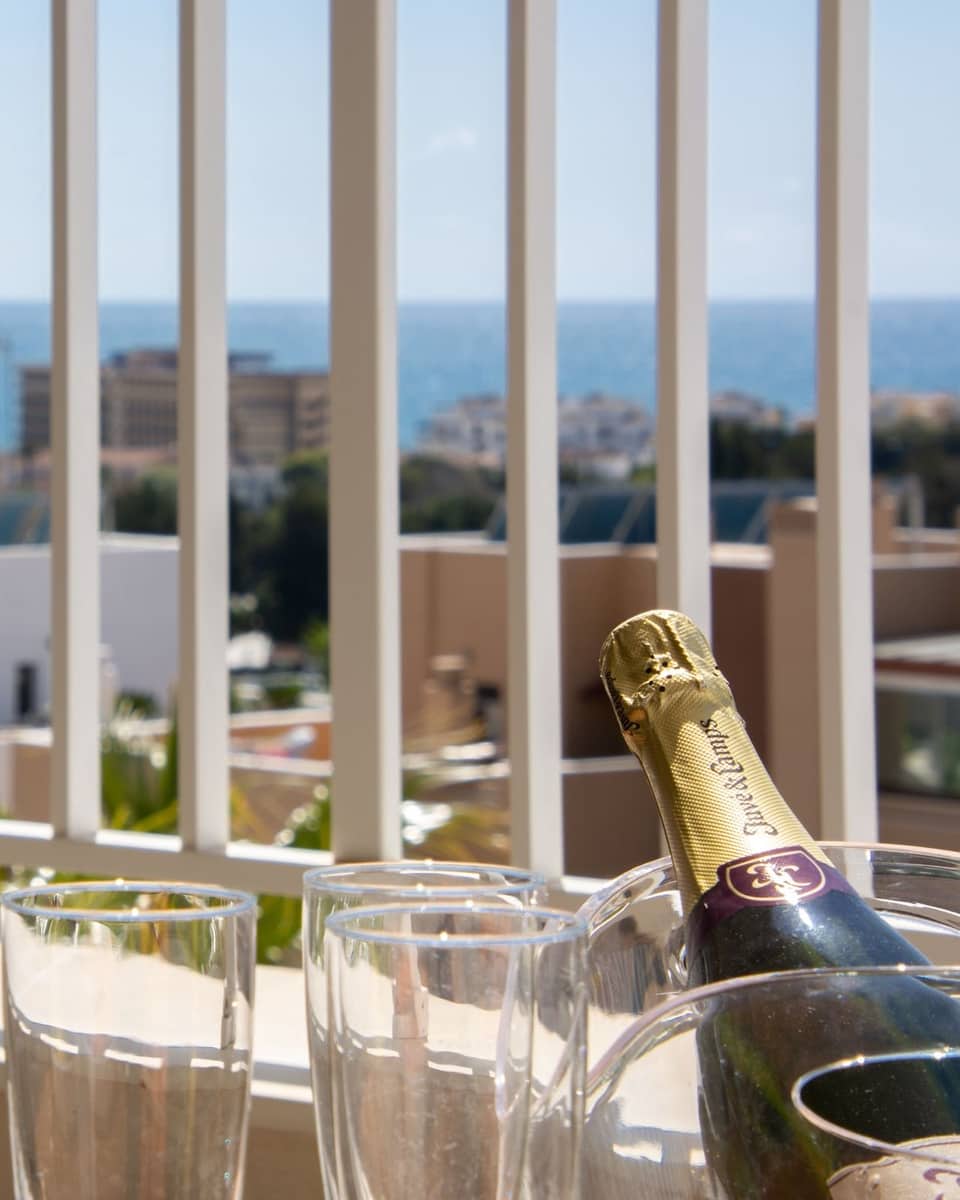 2 chambre Appartement à vendre à La Cala de Mijas avec piscine - 689 000 € (Ref: 9716588)