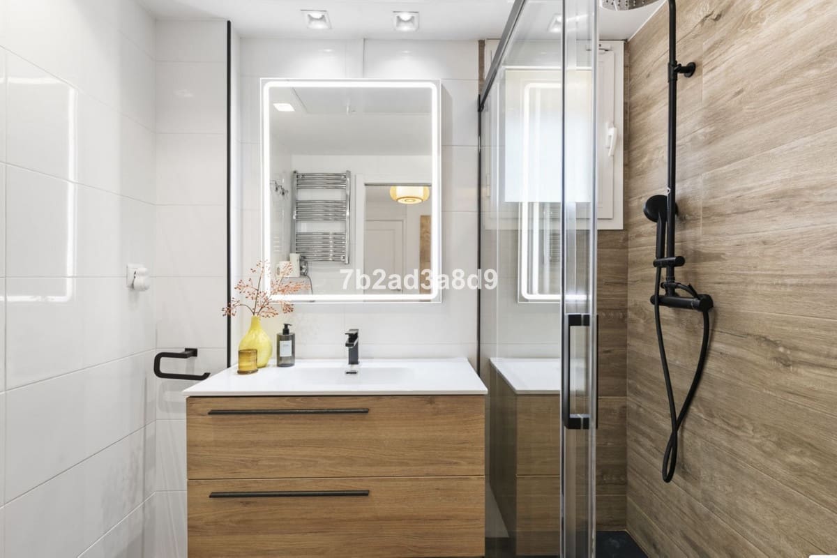 3 slaapkamer Penthouse te koop in Puerto Banus met garage - € 2.300.000 (Ref: 9716590)