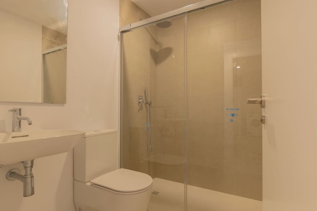 4 soverom Kjedet enebolig til salgs i Atalaya-Isdabe med svømmebasseng garasje - € 950 000 (Ref: 9720412)