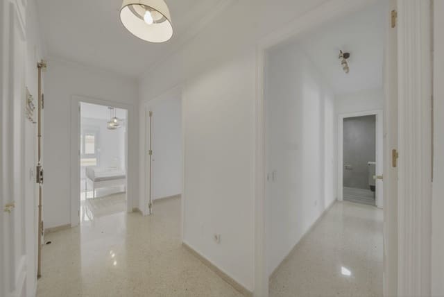 3 quarto Apartamento para venda em Fuengirola com piscina garagem - 437 500 € (Ref: 9720513)