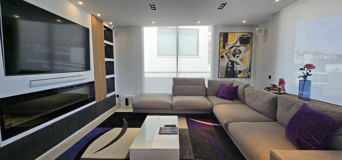 3 soveværelse Penthouse til salg i Fuengirola med swimmingpool garage - € 1.675.000 (Ref: 9720527)