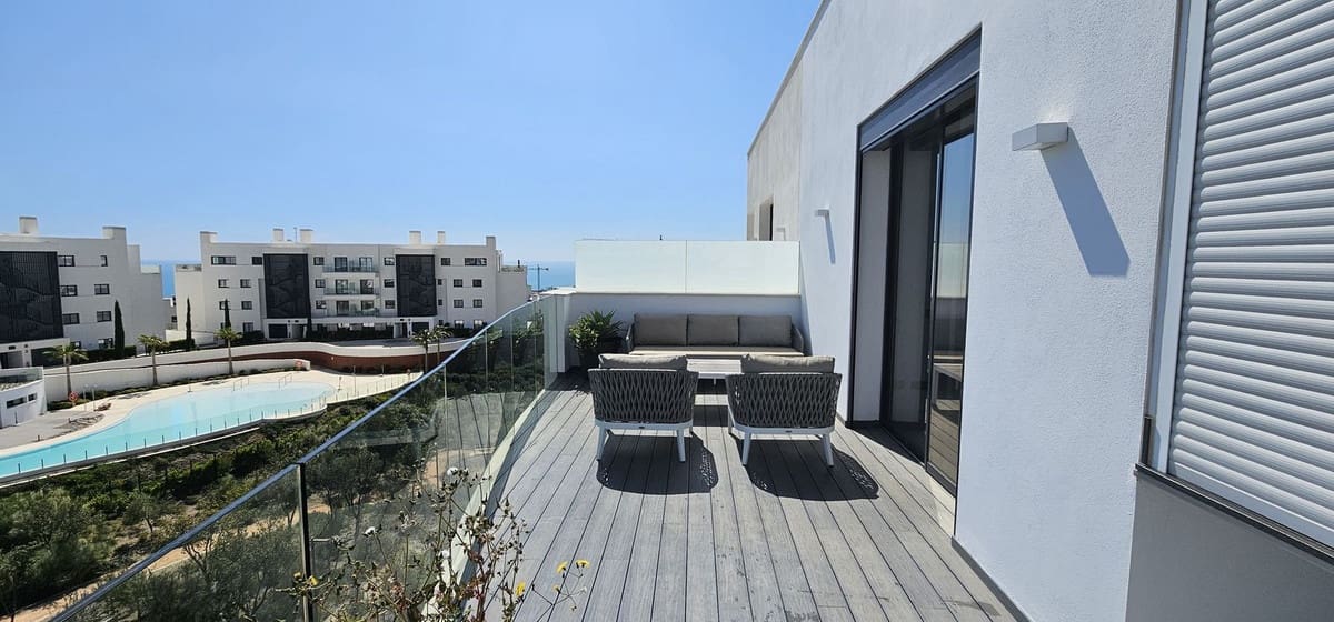 3 soveværelse Penthouse til salg i Fuengirola med swimmingpool garage - € 1.675.000 (Ref: 9720527)