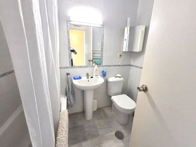 Apartamento de 2 habitaciones en Calahonda, Mijas en venta con piscina garaje - 375.000 € (Ref: 9720653)