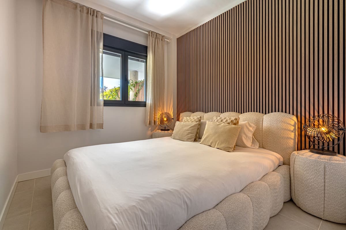 2 chambre Appartement à vendre à Estepona avec piscine garage - 495 000 € (Ref: 9723473)