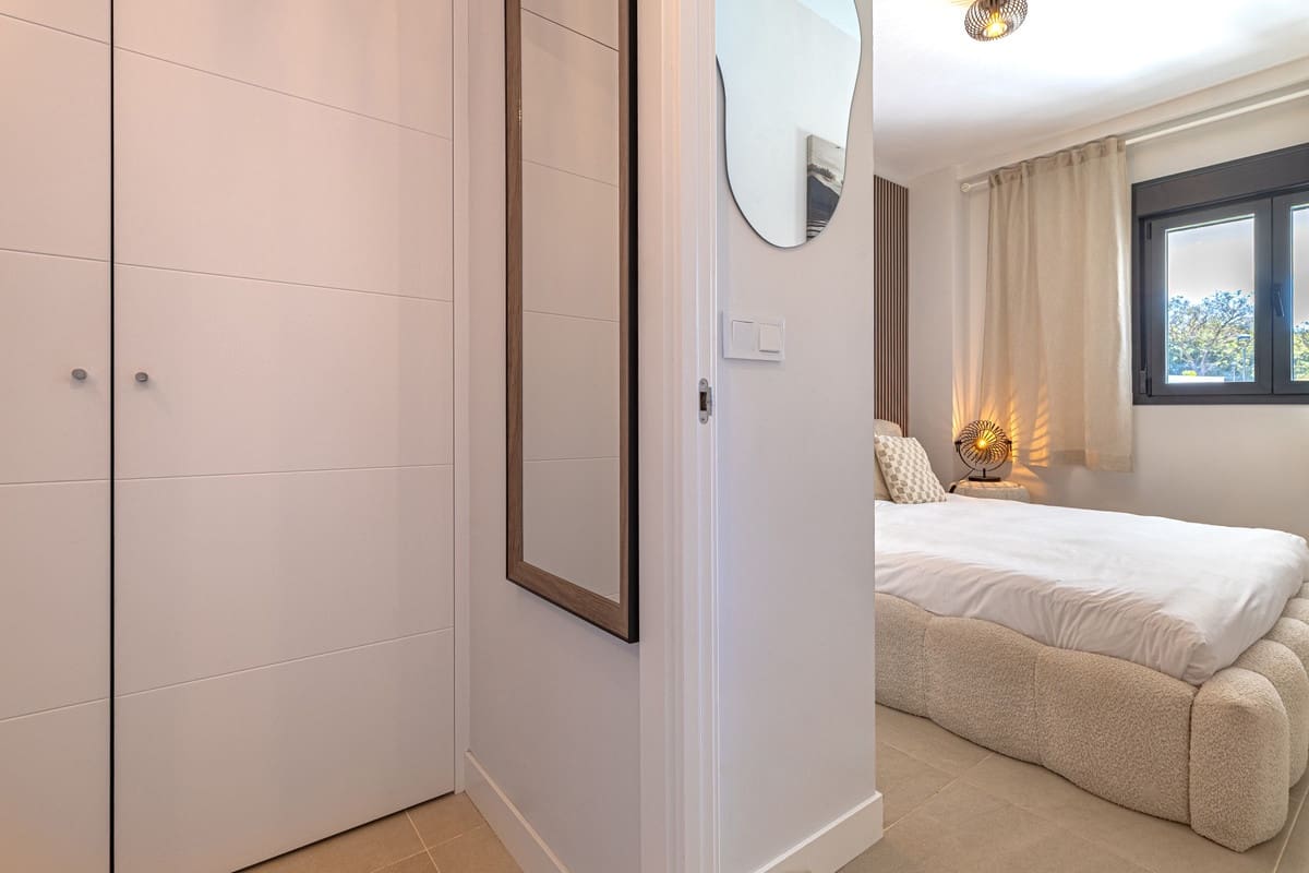 2 chambre Appartement à vendre à Estepona avec piscine garage - 495 000 € (Ref: 9723473)