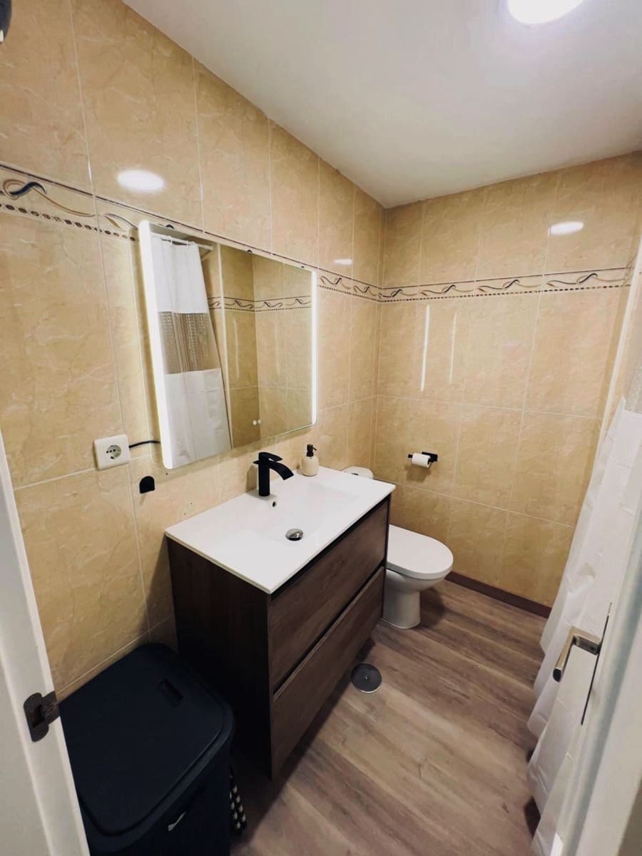 2 sovrum Lägenhet till salu i Estepona med pool garage - 365 000 € (Ref: 9723474)