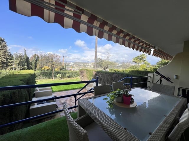 3 quarto Casa em Banda para venda em Estepona com piscina garagem - 795 000 € (Ref: 9723482)