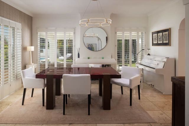 3 quarto Moradia para venda em La Quinta, Benahavís com piscina garagem - 1 990 000 € (Ref: 9724900)