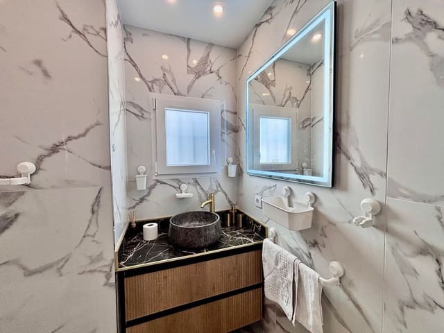 2 chambre Penthouse à vendre à Marbella - 545 000 € (Ref: 9724957)