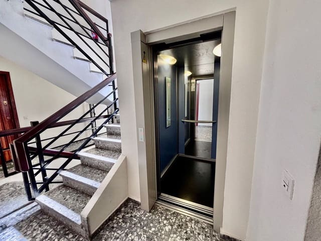 2 chambre Penthouse à vendre à Marbella - 545 000 € (Ref: 9724957)