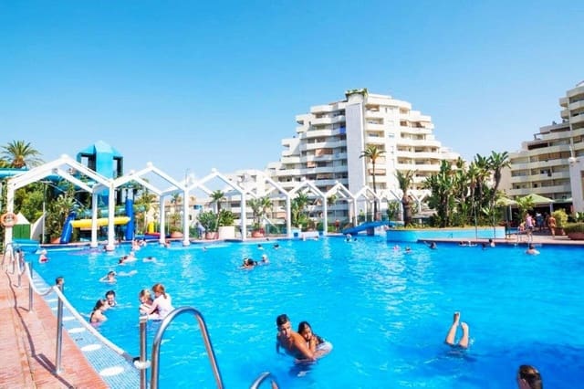 Studio à vendre à Benalmádena avec piscine - 235 000 € (Ref: 9731222)