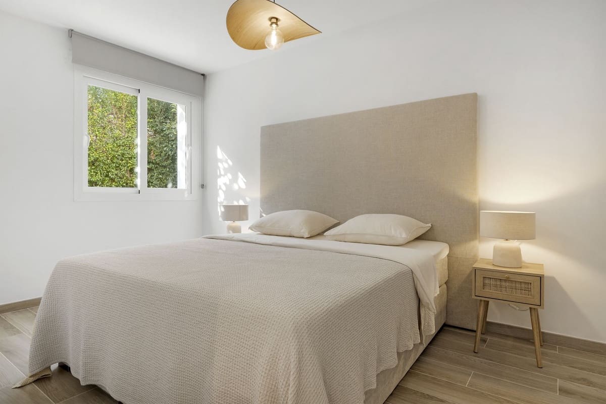 3 bedroom Villa for sale in Mijas with pool garage - € 1,300,000 (Ref: 9731233)