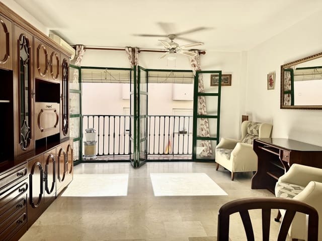 3 makuuhuone Huoneisto myytävänä paikassa Fuengirola - 339 000 € (Ref: 9733468)