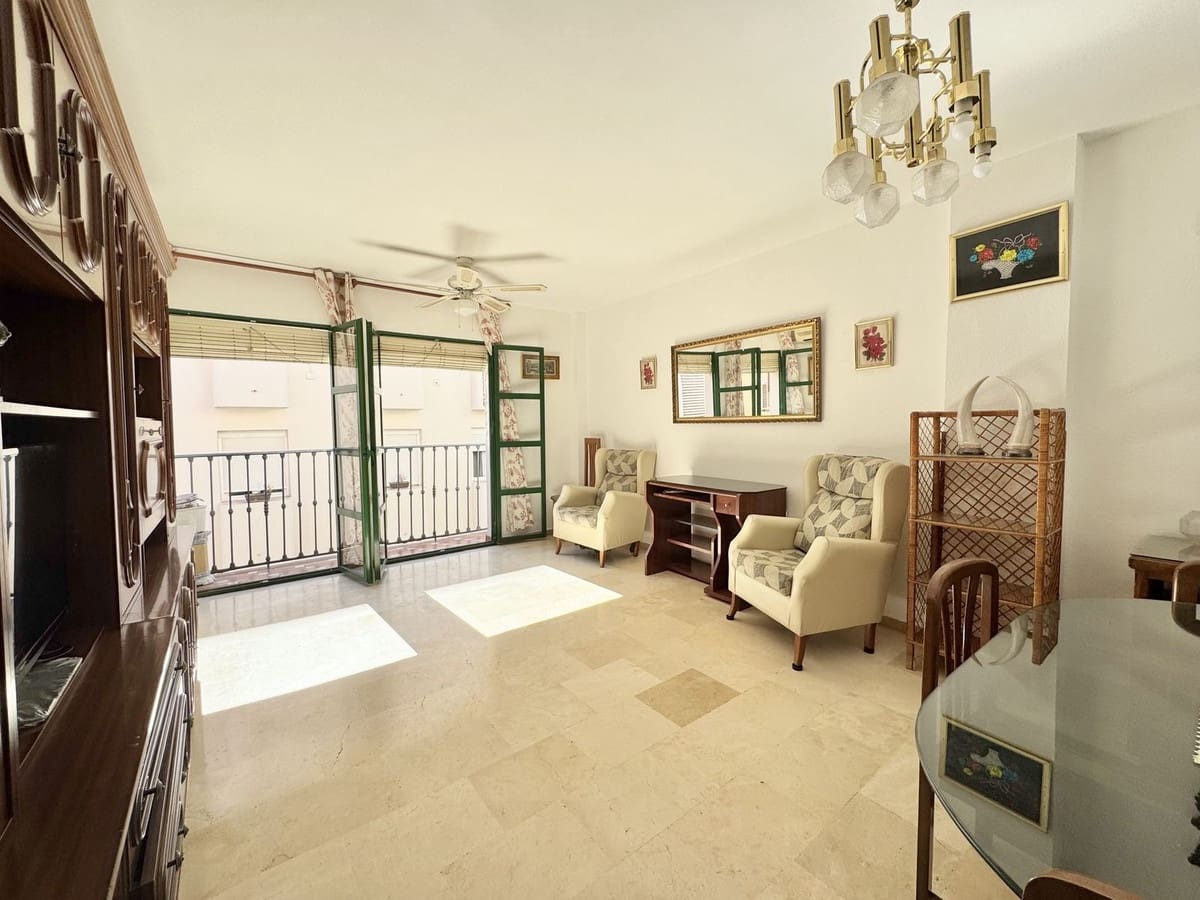 3 makuuhuone Huoneisto myytävänä paikassa Fuengirola - 339 000 € (Ref: 9733468)