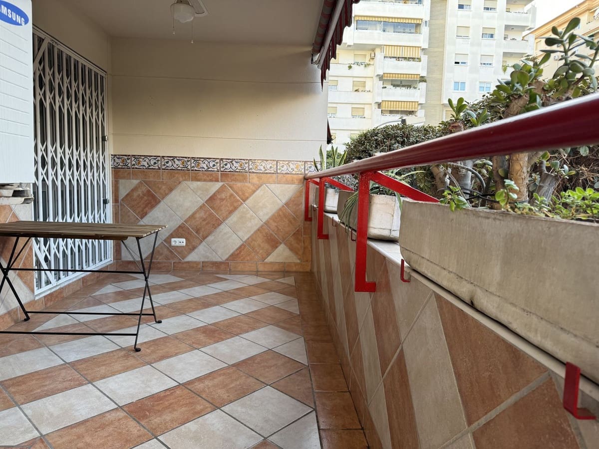 4 quarto Apartamento para venda em Fuengirola com garagem - 420 000 € (Ref: 9733469)
