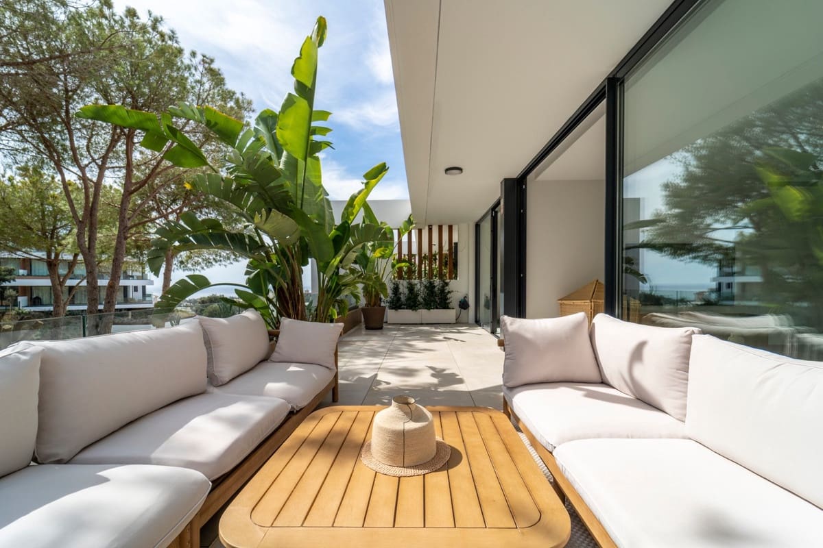 3 soverom Penthouse til salgs i Marbella med svømmebasseng garasje - € 1 795 000 (Ref: 9736036)