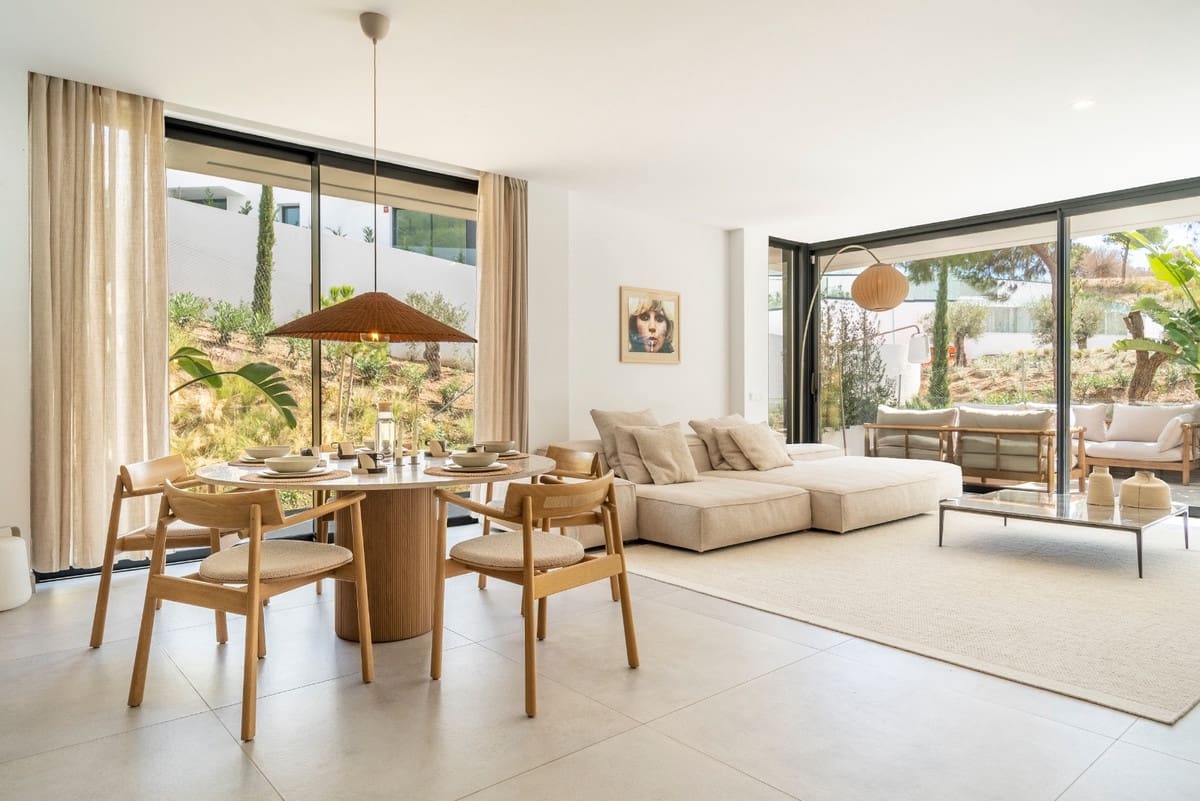 3 soverom Penthouse til salgs i Marbella med svømmebasseng garasje - € 1 795 000 (Ref: 9736036)