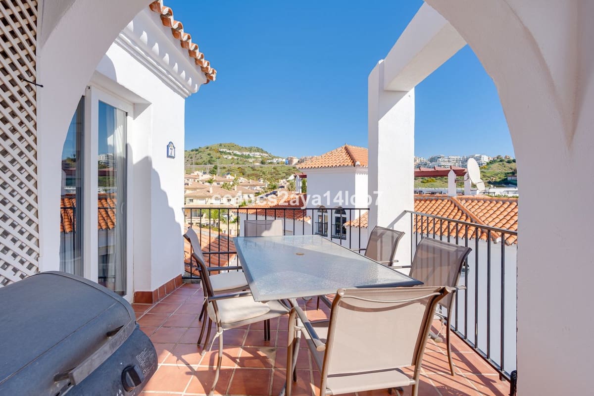 2 quarto Penthouse para venda em Riviera del Sol com piscina - 335 000 € (Ref: 9736040)