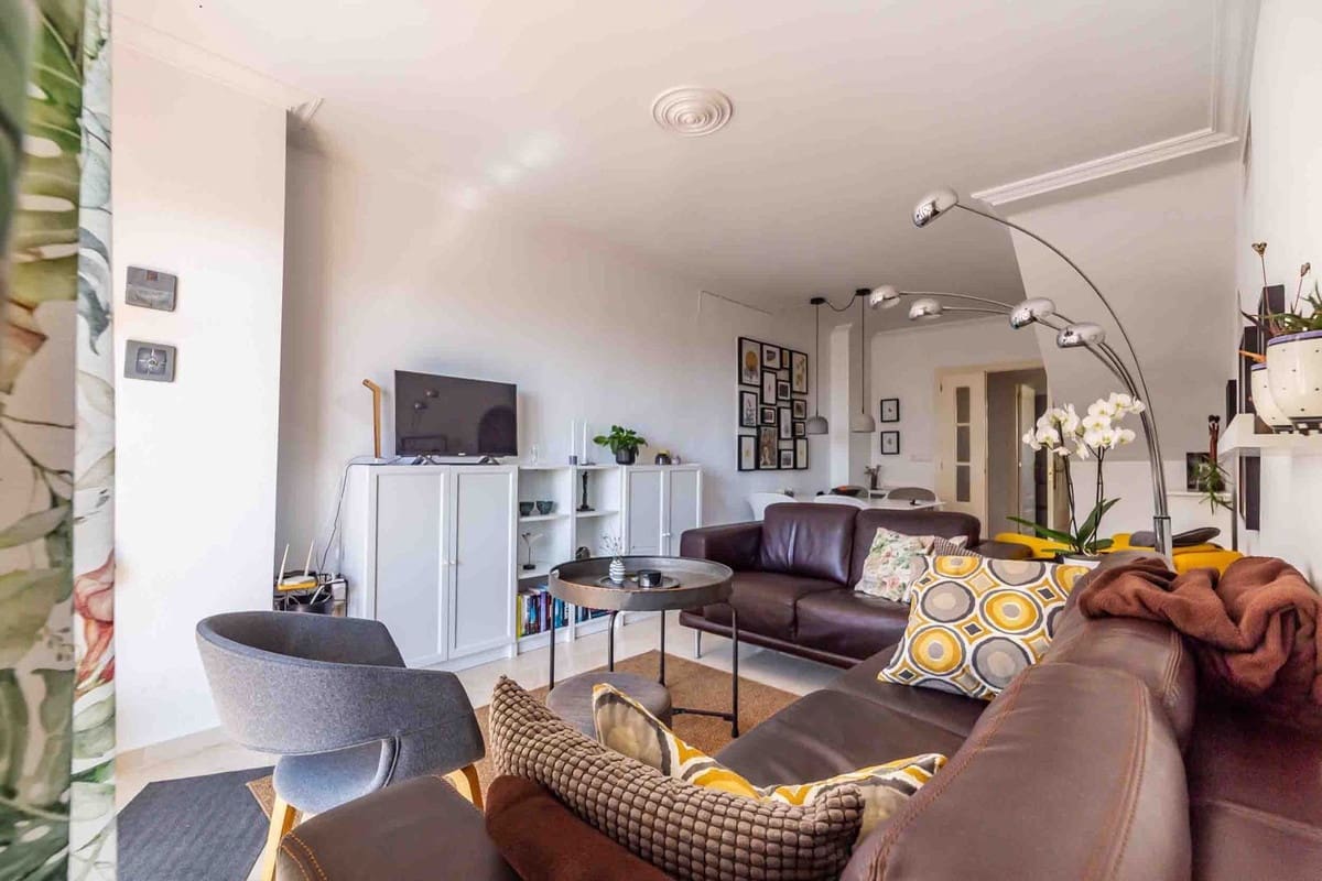 3 chambre Penthouse à vendre à Mijas avec piscine - 399 000 € (Ref: 9736060)