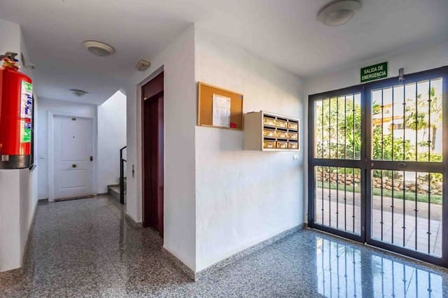 Ático de 3 habitaciones en Mijas en venta con piscina - 399.000 € (Ref: 9736060)