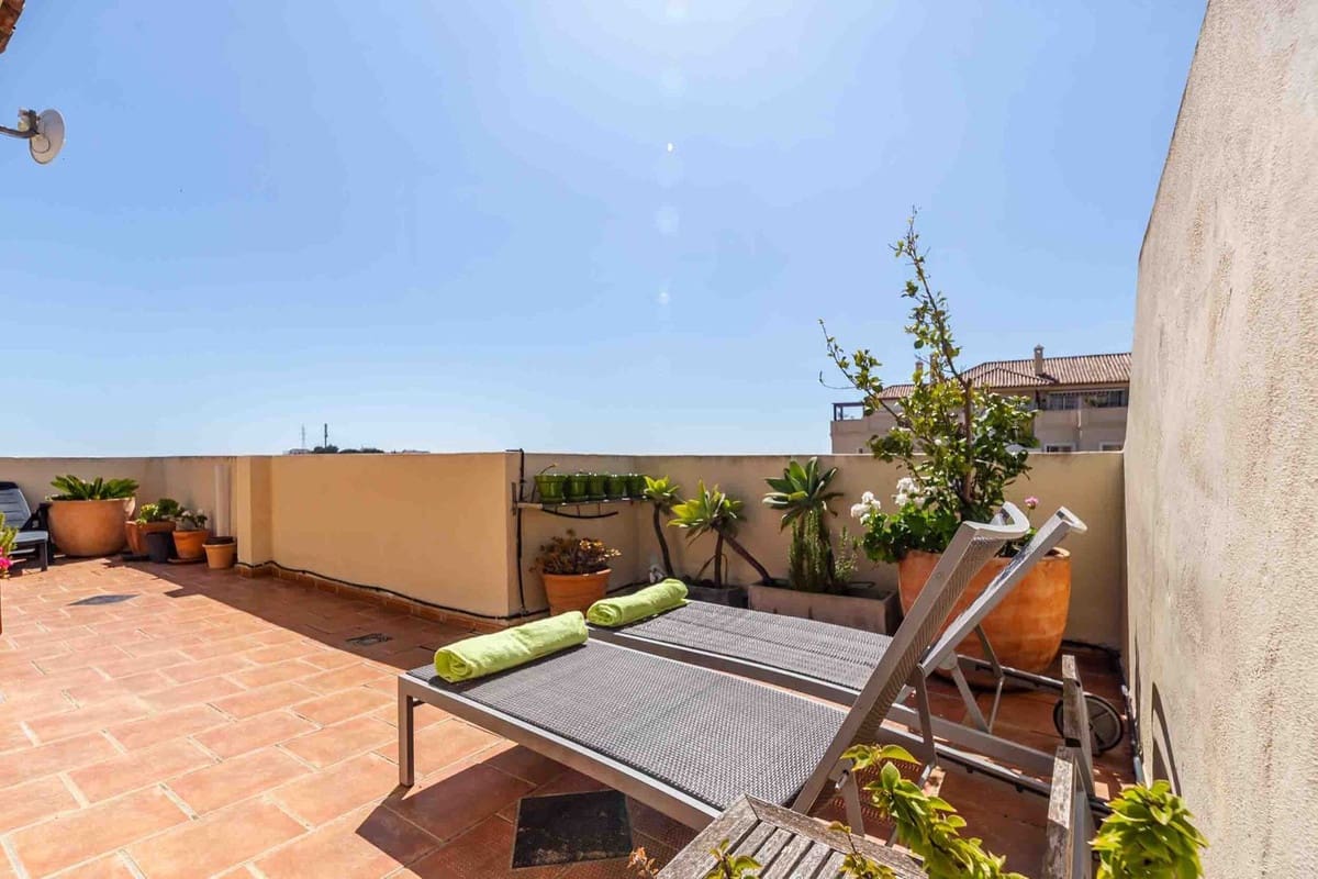 3 chambre Penthouse à vendre à Mijas avec piscine - 399 000 € (Ref: 9736060)