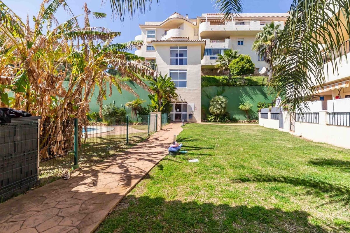 3 chambre Penthouse à vendre à Mijas avec piscine - 399 000 € (Ref: 9736060)