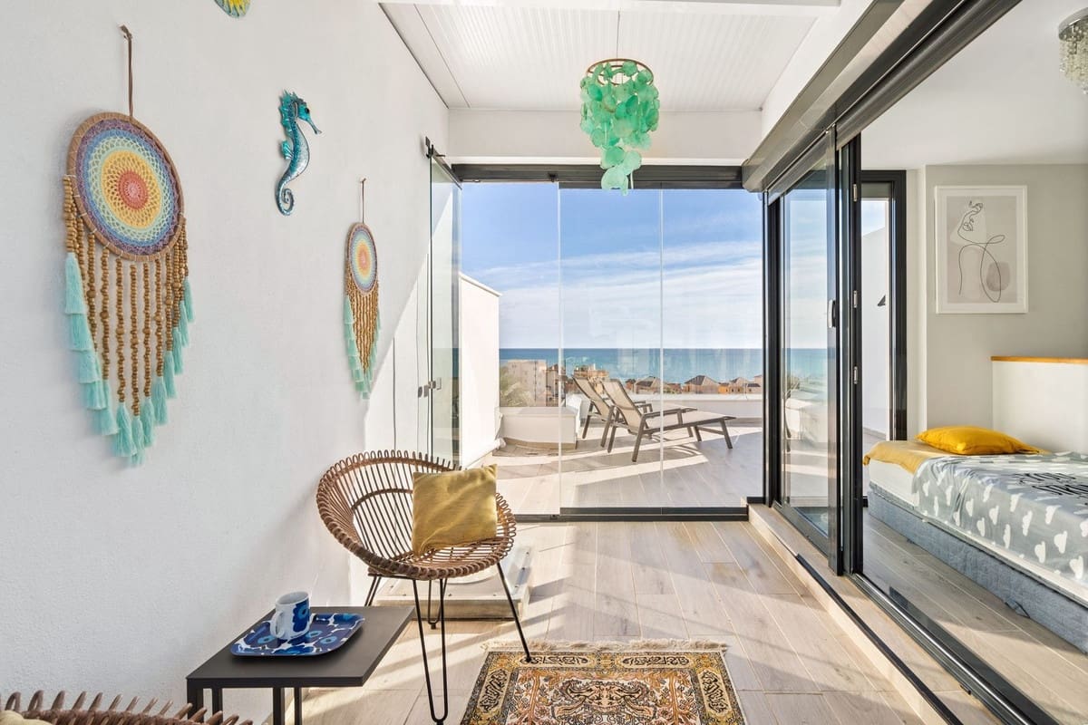 3 soveværelse Byhus til salg i Fuengirola med swimmingpool garage - € 899.000 (Ref: 9736158)