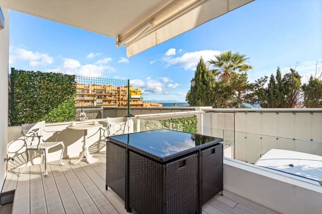 3 soveværelse Byhus til salg i Fuengirola med swimmingpool garage - € 899.000 (Ref: 9736158)