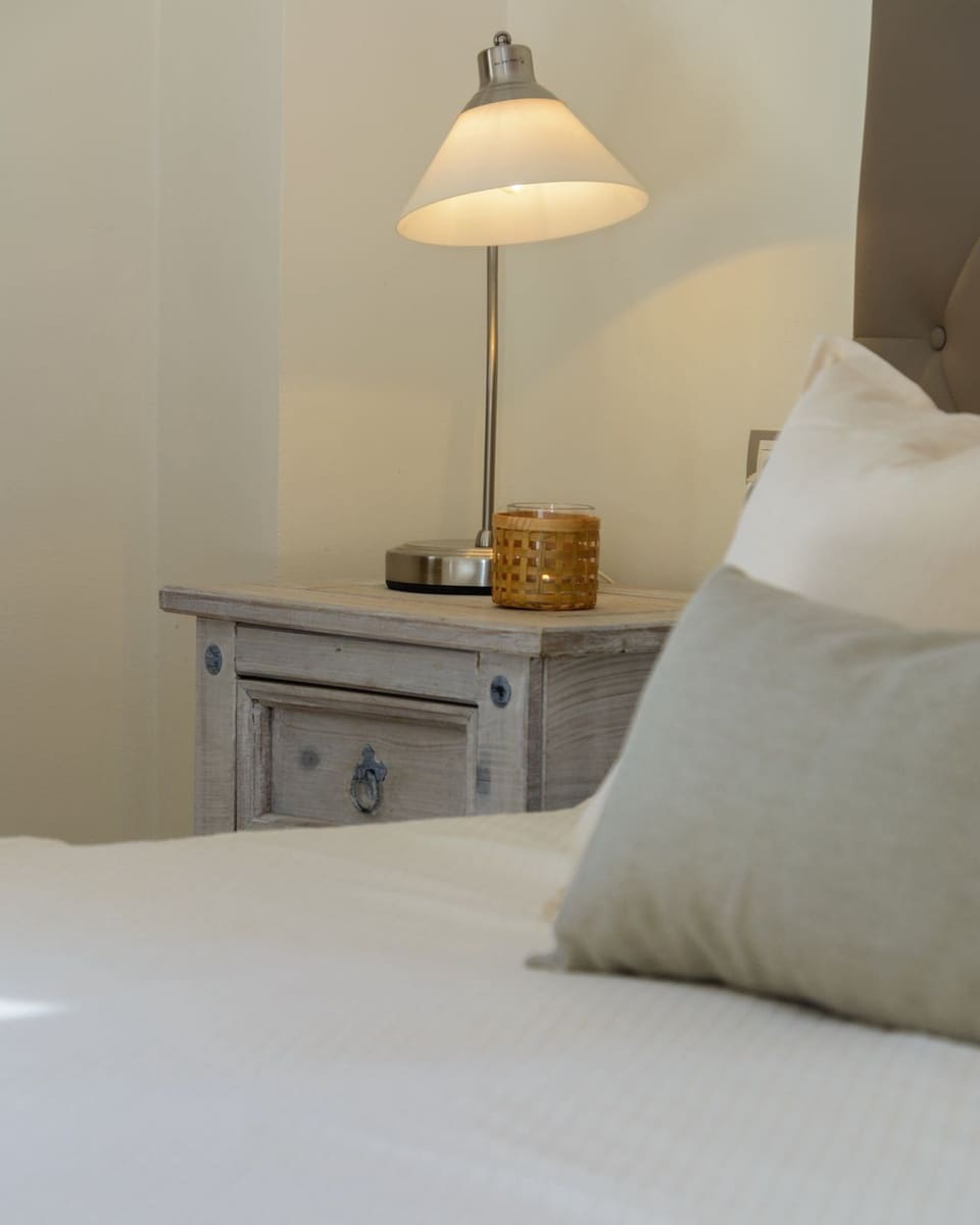 2 soverom Penthouse til salgs i La Duquesa / Puerto de la Duquesa med svømmebasseng garasje - € 295 000 (Ref: 9737055)