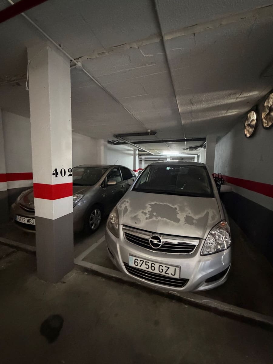 2 soverom Penthouse til salgs i La Duquesa / Puerto de la Duquesa med svømmebasseng garasje - € 295 000 (Ref: 9737055)