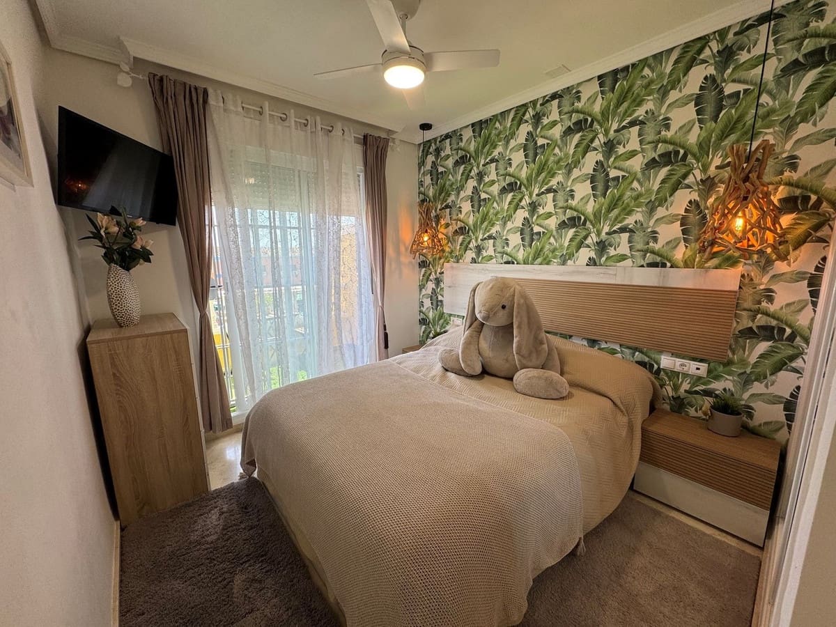 4 soverom Hus til salgs i Calahonda med svømmebasseng garasje - € 620 000 (Ref: 9737134)