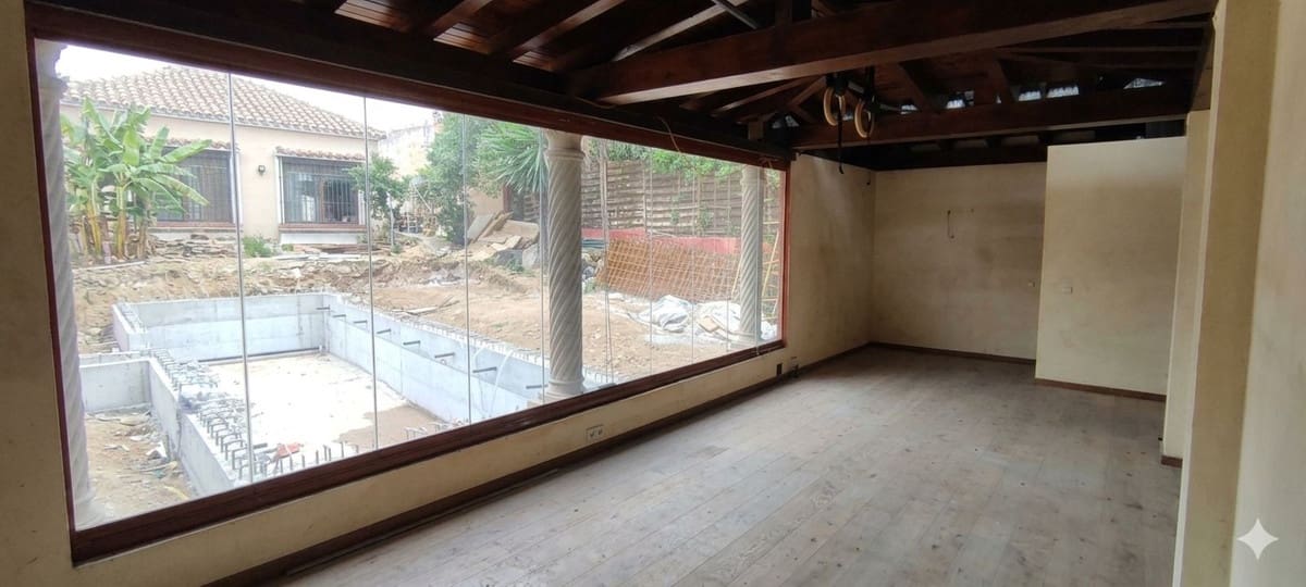 3 sovrum Villa till salu i Rio Real med pool garage - 1 699 000 € (Ref: 9737152)