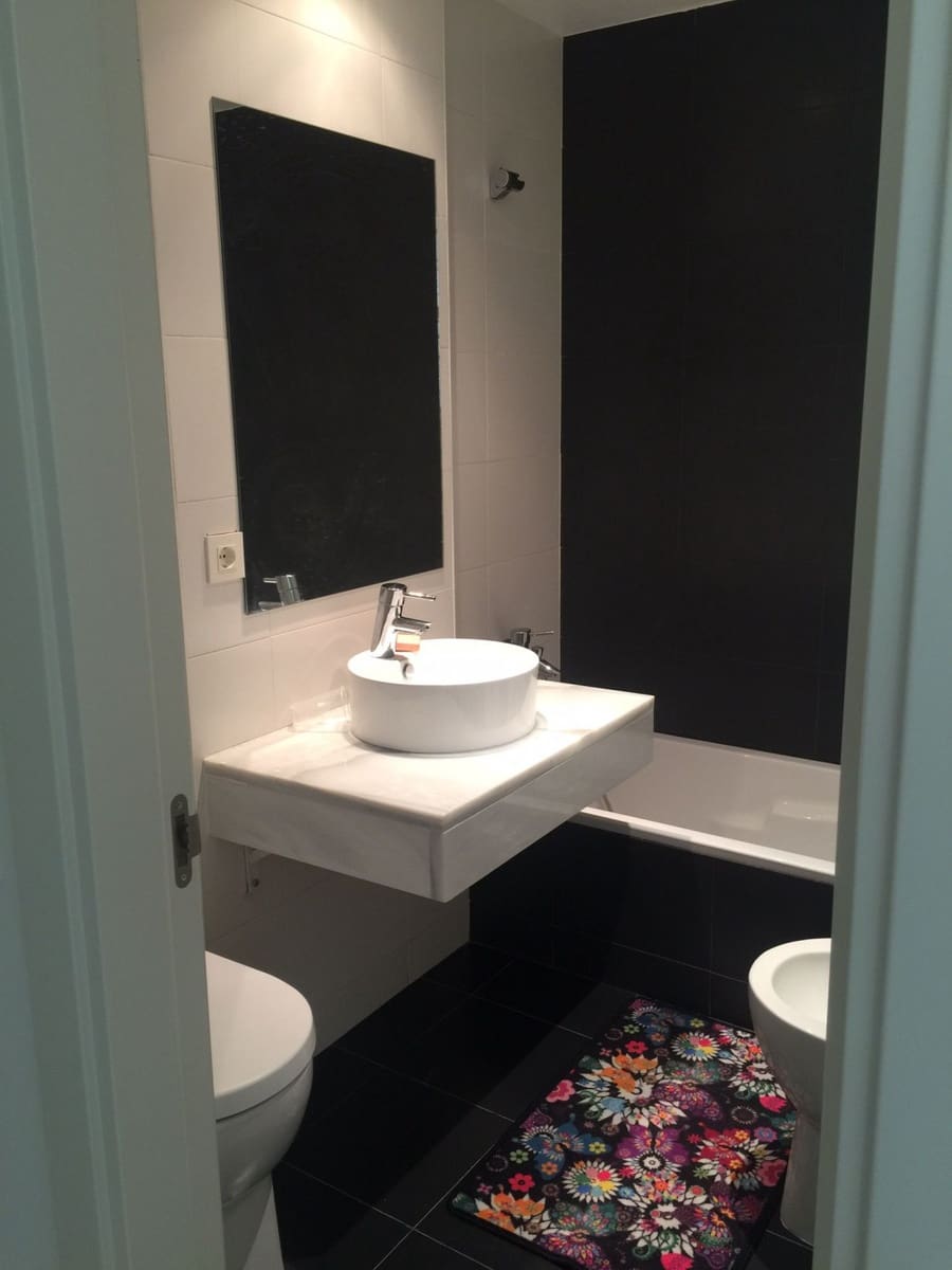 4 Zimmer Apartment zu verkaufen in Estepona mit Pool Garage - 420.000 € (Ref: 9737160)