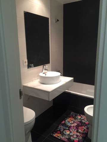 4 Zimmer Apartment zu verkaufen in Valle Romano Golf, Estepona mit Pool Garage - 420.000 € (Ref: 9737160)