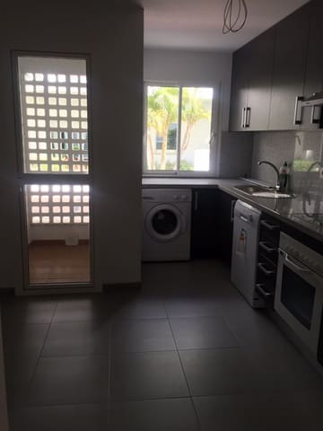 4 Zimmer Apartment zu verkaufen in Valle Romano Golf, Estepona mit Pool Garage - 420.000 € (Ref: 9737160)